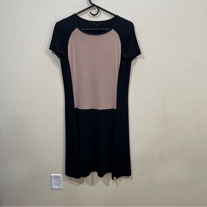 Marie Saint Pierre short sleeve color block black and tan dress size 1 women’s